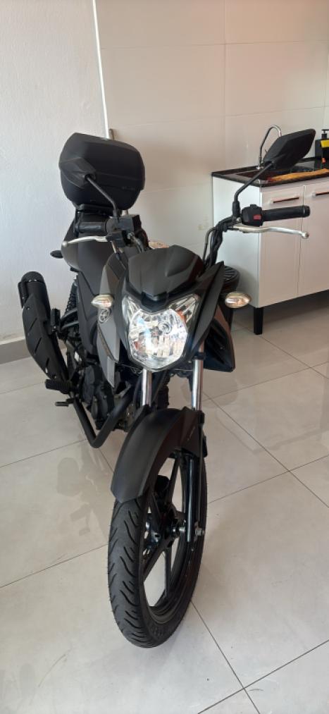 YAMAHA Fazer YS 150 SED, Foto 3