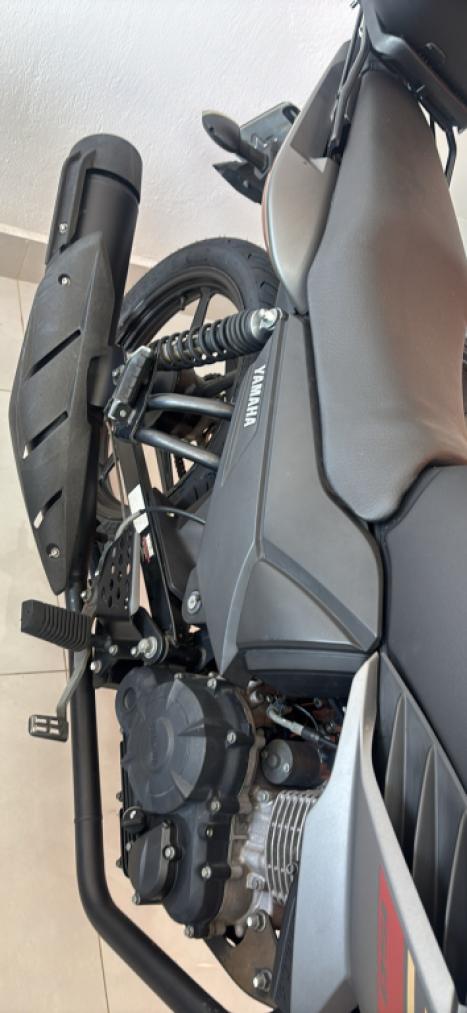 YAMAHA Fazer YS 150 SED, Foto 4
