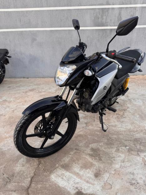 YAMAHA Fazer YS 150 SED, Foto 2