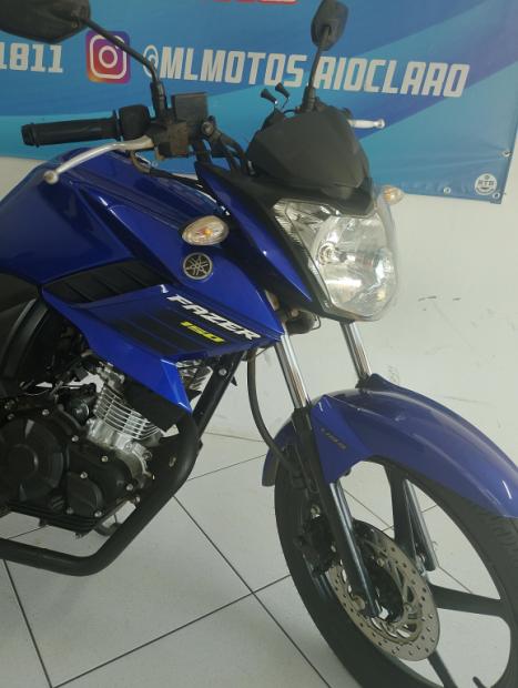 YAMAHA Fazer YS 150 SED, Foto 2
