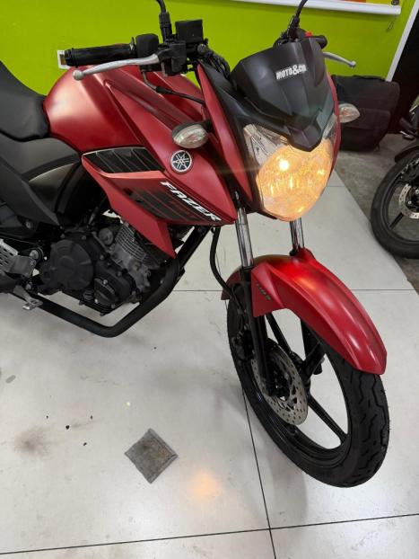 YAMAHA Fazer YS 150 SED, Foto 2