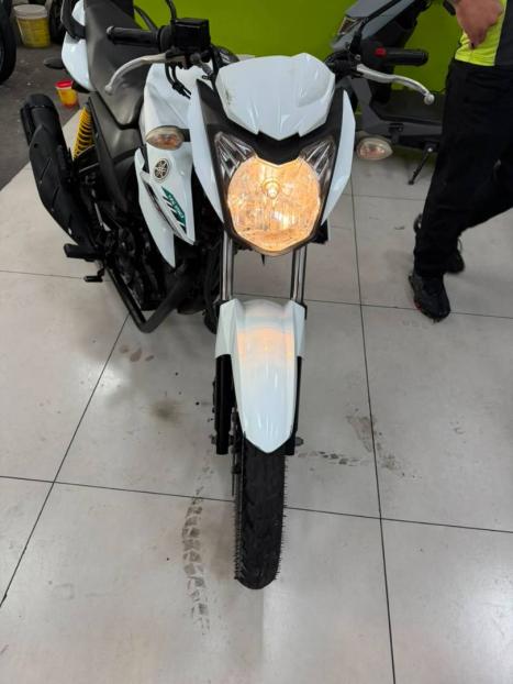 YAMAHA Fazer YS 150 SED, Foto 8
