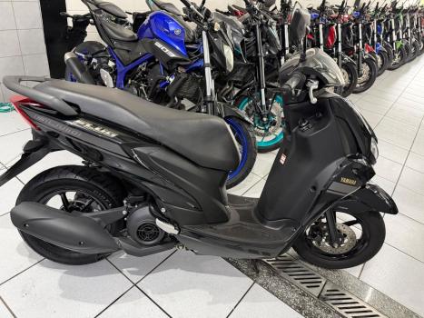 YAMAHA Fluo 125 , Foto 13