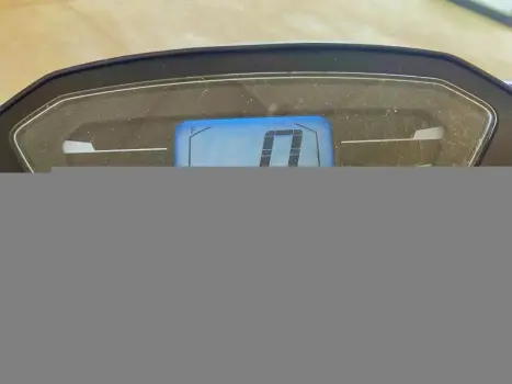 YAMAHA Fluo 125 ABS, Foto 5