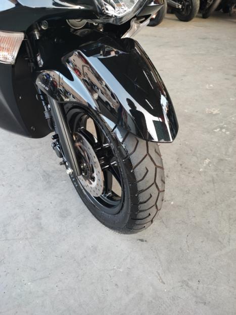 YAMAHA Fluo 125 ABS, Foto 5