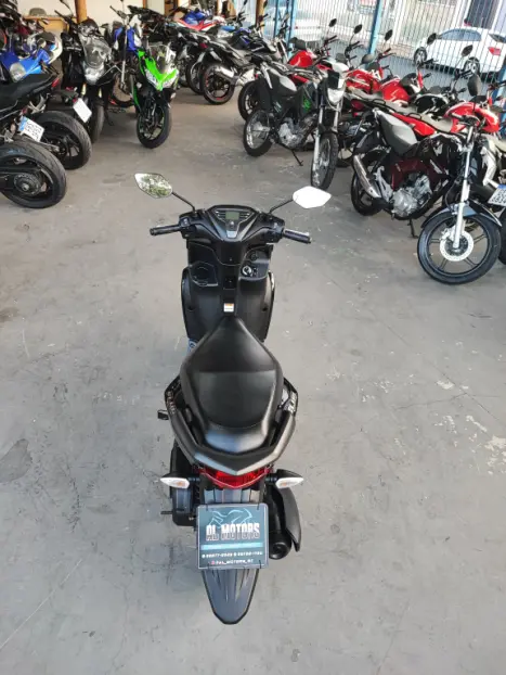 YAMAHA Fluo 125 ABS, Foto 6