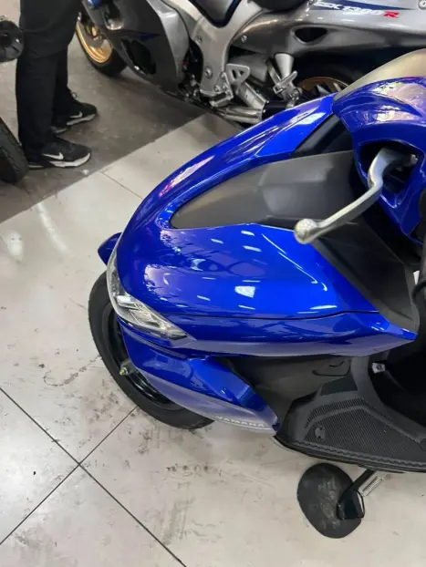 YAMAHA Fluo 125 ABS, Foto 2