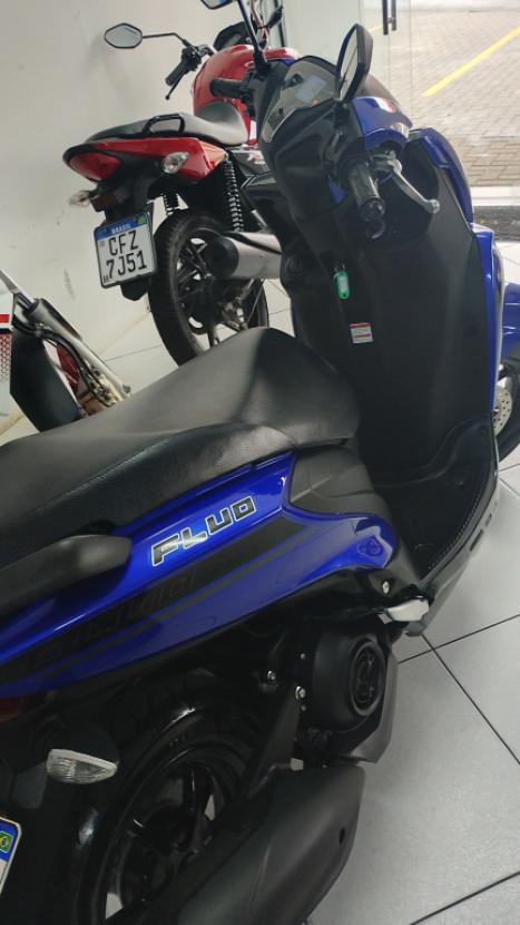 YAMAHA Fluo 125 ABS, Foto 3