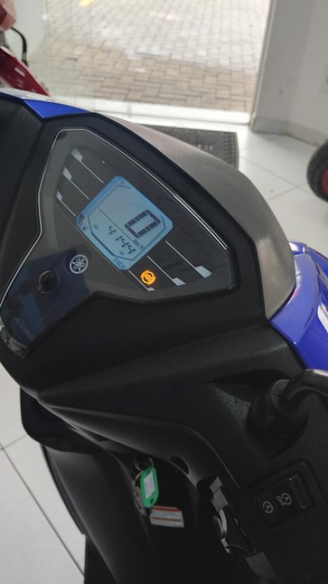 YAMAHA Fluo 125 ABS, Foto 6