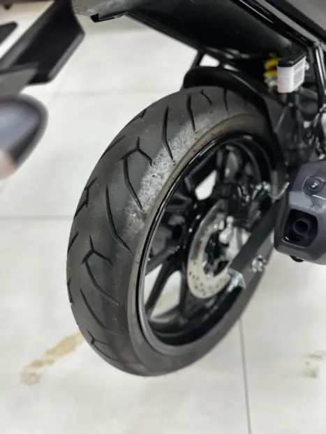 YAMAHA FZ 15 Fazer ABS, Foto 6