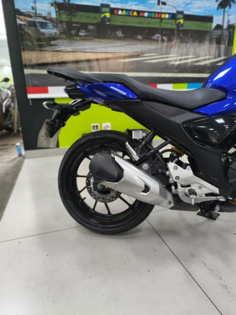 YAMAHA FZ 15 Fazer ABS, Foto 10