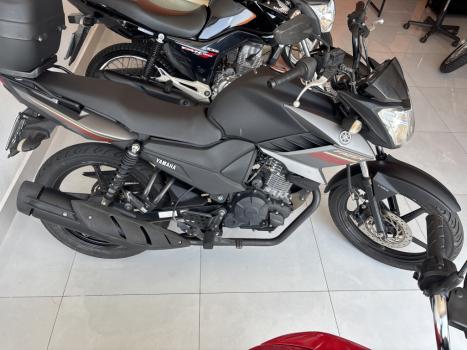 YAMAHA FZ 15 Fazer ABS, Foto 4