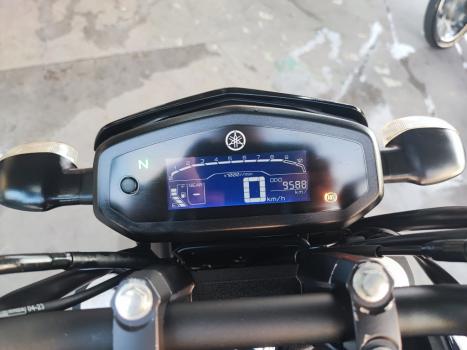 YAMAHA FZ 15 Fazer ABS, Foto 2