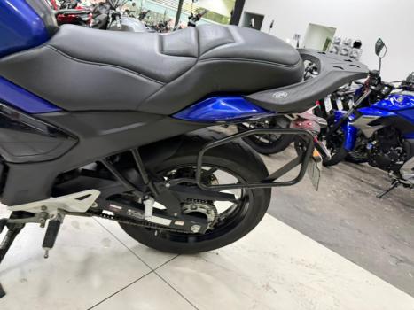 YAMAHA FZ 15 Fazer ABS, Foto 11