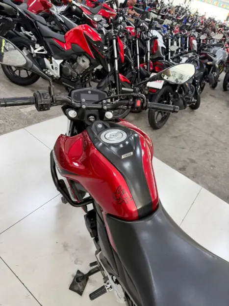YAMAHA FZ 15 Fazer ABS, Foto 16