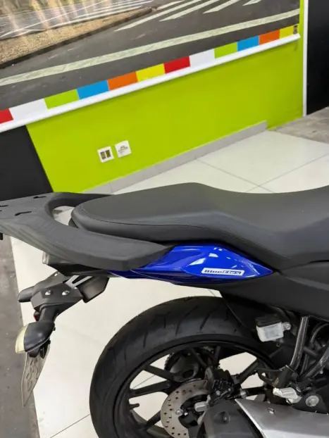 YAMAHA FZ 15 Fazer ABS, Foto 14