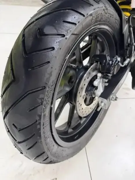 YAMAHA FZ 15 Fazer ABS, Foto 4