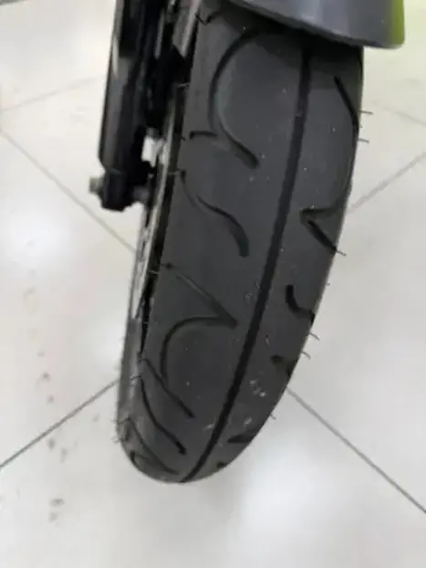 YAMAHA FZ 15 Fazer ABS, Foto 4