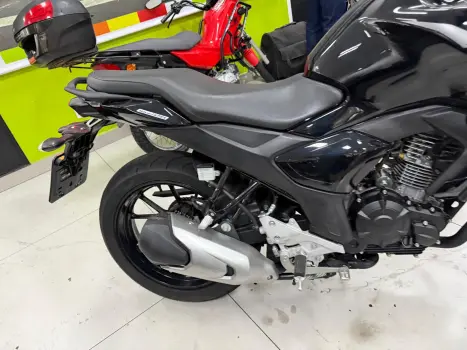 YAMAHA FZ 15 Fazer ABS, Foto 12