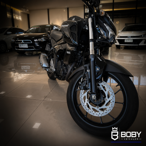 YAMAHA FZ 15 Fazer ABS, Foto 3