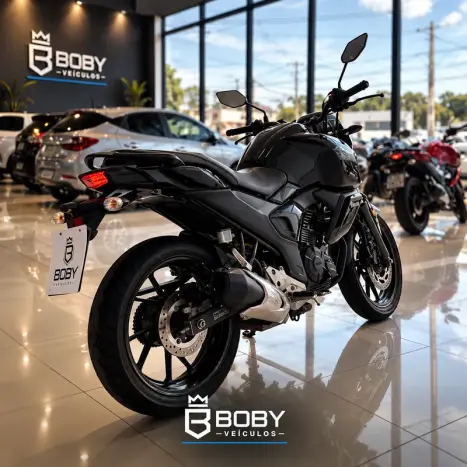 YAMAHA FZ 15 Fazer ABS, Foto 7