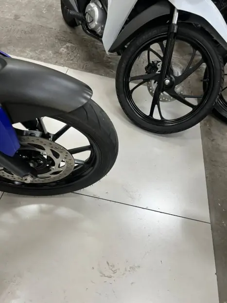 YAMAHA FZ 15 Fazer ABS, Foto 16