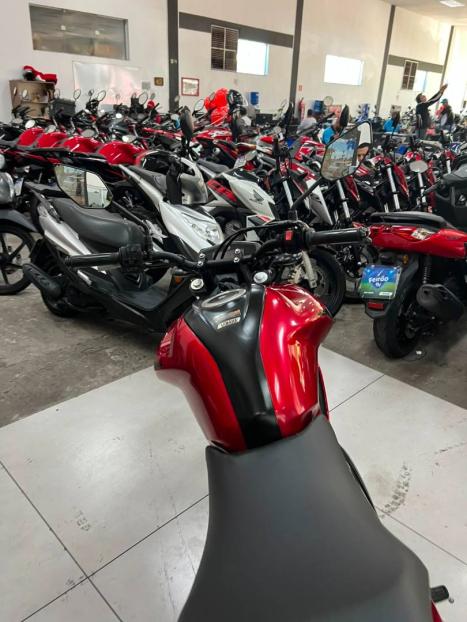 YAMAHA FZ 15 Fazer ABS, Foto 11