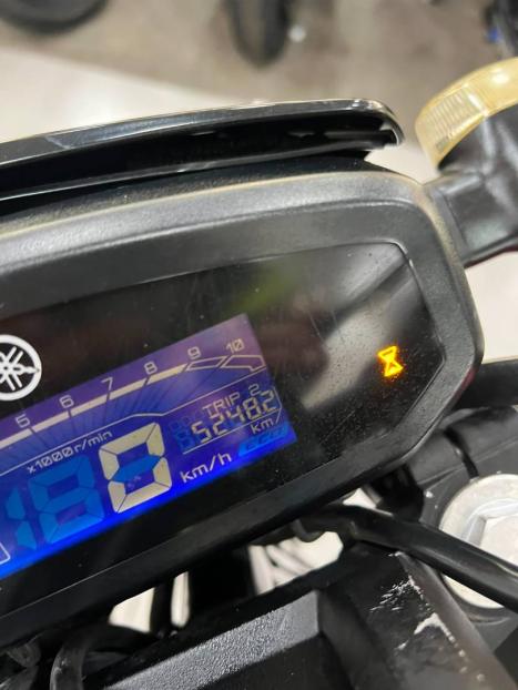 YAMAHA FZ 15 Fazer ABS, Foto 12