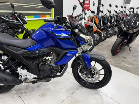 YAMAHA FZ 15 Fazer ABS, Foto 7