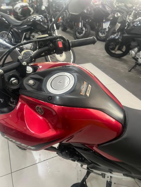 YAMAHA FZ 15 Fazer ABS, Foto 4