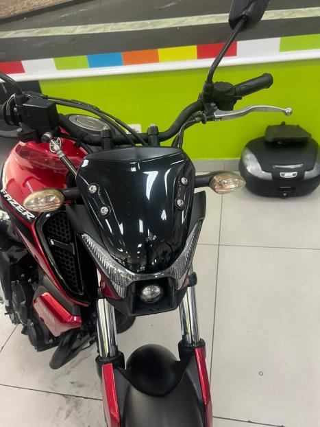 YAMAHA FZ 15 Fazer ABS, Foto 9