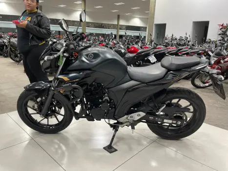 YAMAHA FZ 25 250 Fazer Flex , Foto 8 YAMAHA FZ 25 250 Fazer Flex , Foto 8