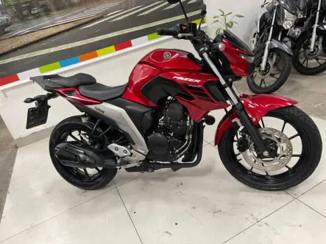 YAMAHA FZ 25 250 Fazer Flex , Foto 4