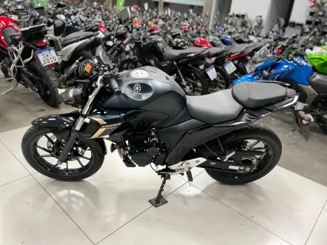 YAMAHA FZ 25 250 Fazer Flex , Foto 12 YAMAHA FZ 25 250 Fazer Flex , Foto 12