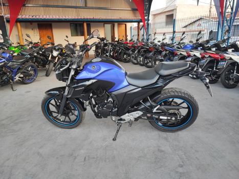 YAMAHA FZ 25 250 Fazer Flex , Foto 3