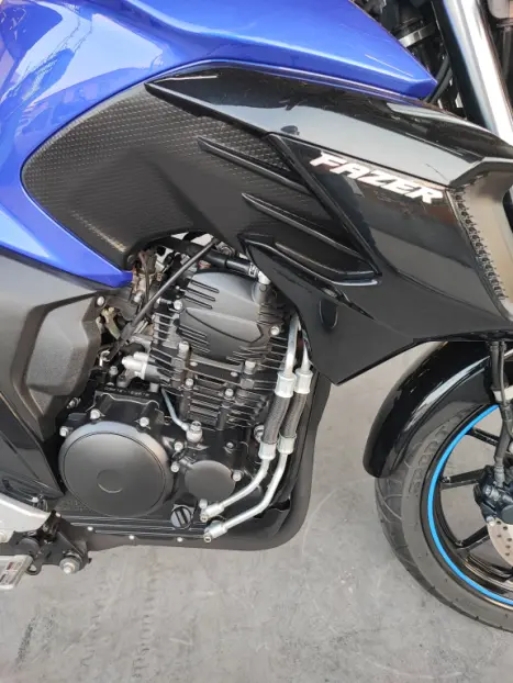 YAMAHA FZ 25 250 Fazer Flex , Foto 5