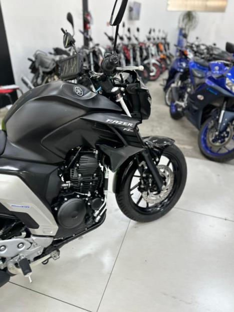 YAMAHA FZ 25 250 Fazer Flex , Foto 2