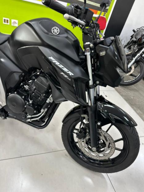 YAMAHA FZ 25 250 Fazer Flex , Foto 8
