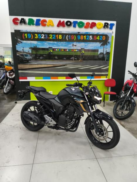 YAMAHA FZ 25 250 Fazer Flex , Foto 1