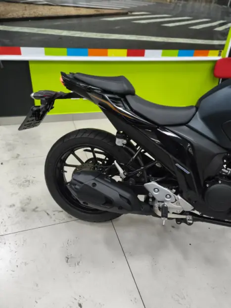 YAMAHA FZ 25 250 Fazer Flex , Foto 8