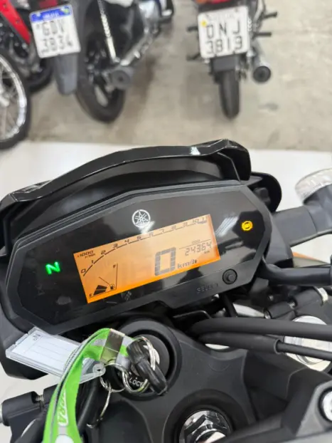 YAMAHA FZ 25 250 Fazer Flex , Foto 9