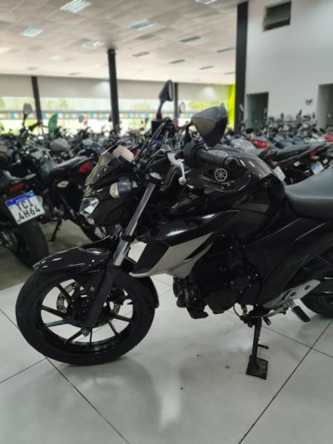 YAMAHA FZ 25 250 Fazer Flex , Foto 7