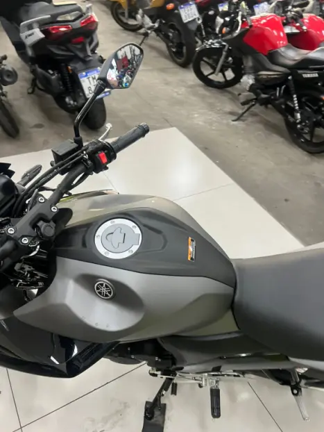 YAMAHA FZ 25 250 Fazer Flex , Foto 7