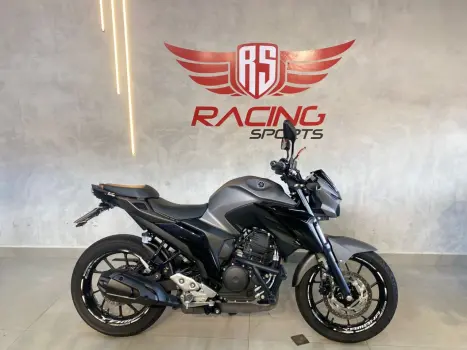 YAMAHA FZ 25 250 Fazer Flex , Foto 1