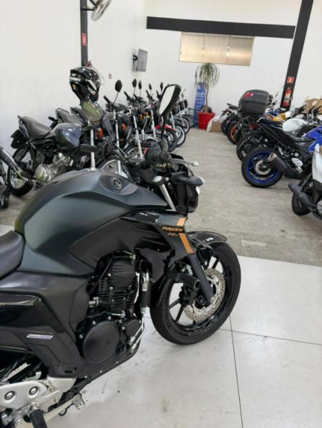 YAMAHA FZ 25 250 Fazer Flex , Foto 5