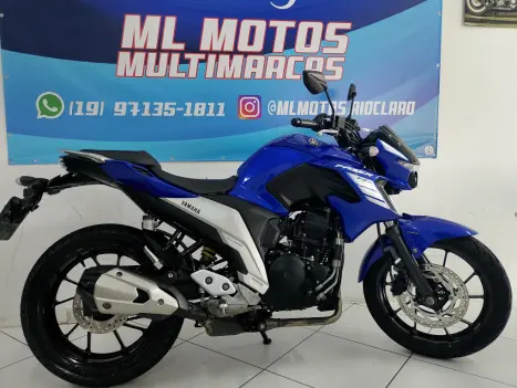 YAMAHA FZ 25 250 Fazer Flex , Foto 1