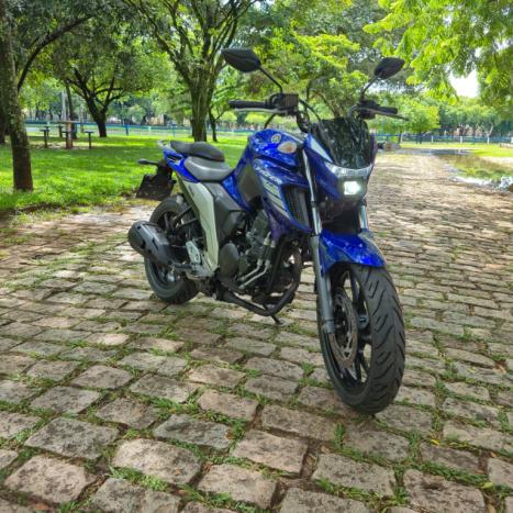 YAMAHA FZ 25 250 Fazer Flex , Foto 1