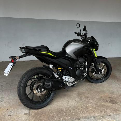 YAMAHA FZ 25 250 Fazer Flex , Foto 3