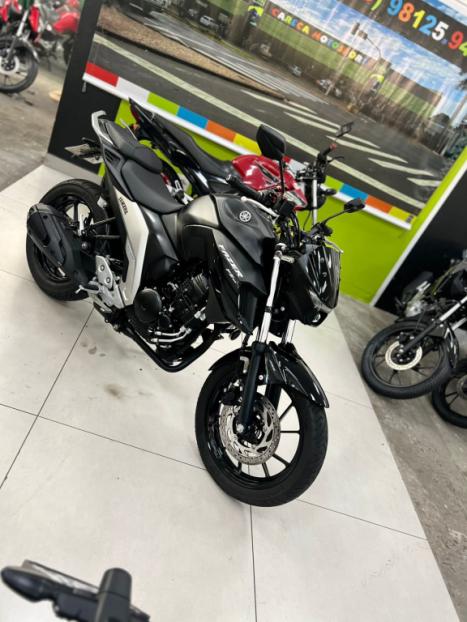 YAMAHA FZ 25 250 Fazer Flex , Foto 3