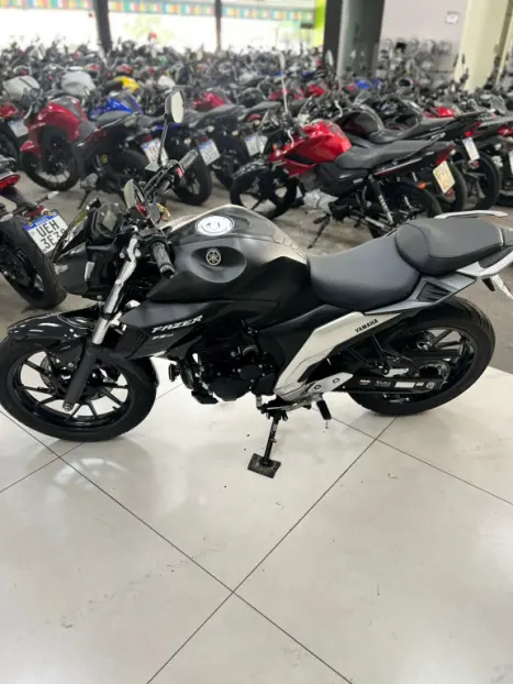 YAMAHA FZ 25 250 Fazer Flex , Foto 13